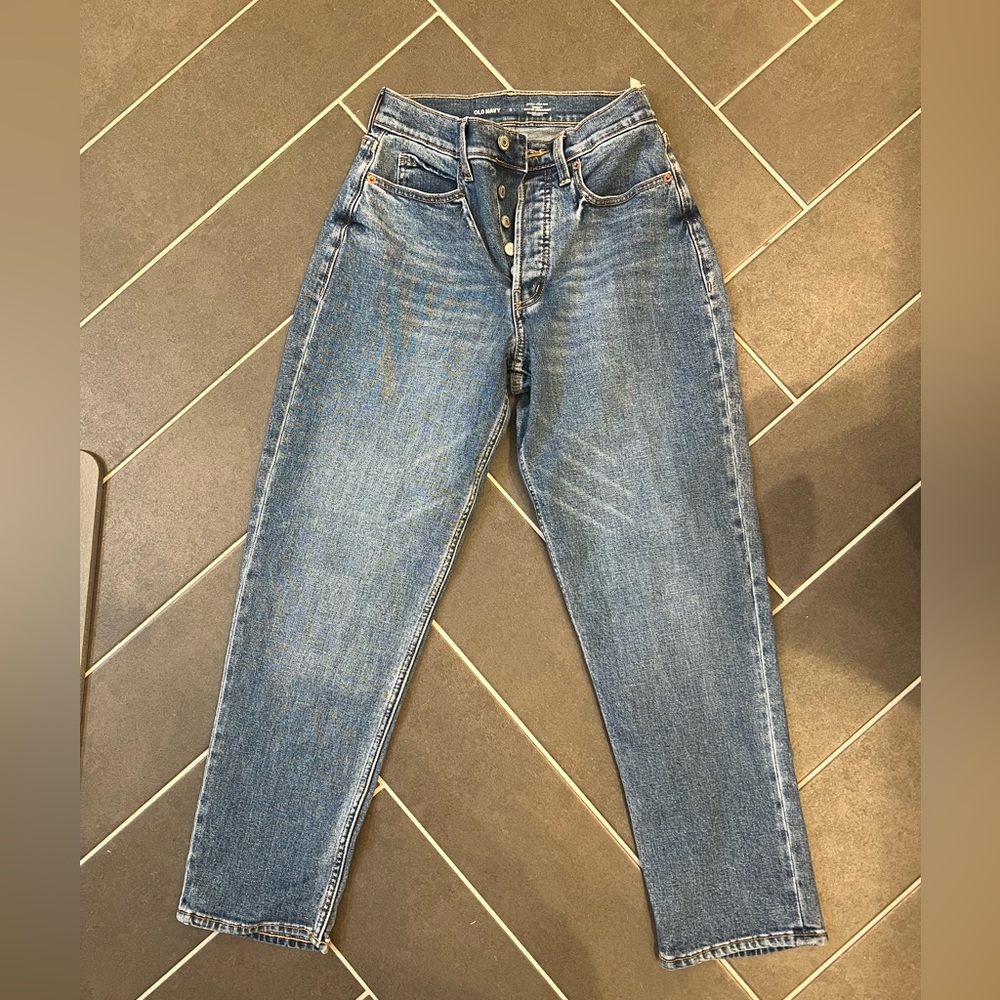 Curvy Extra High-Waisted Button-Fly Sky-Hi Straight Jeans for Women